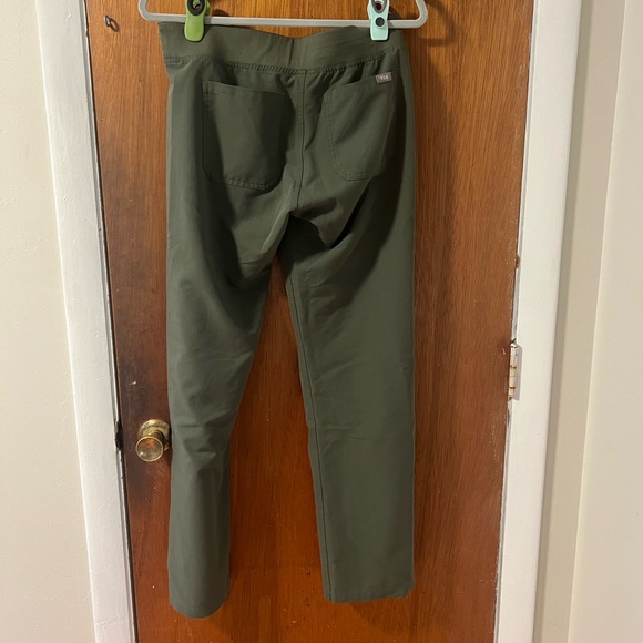 Figs Livingston Scrub Bottoms in Moss - Picture 2 of 3